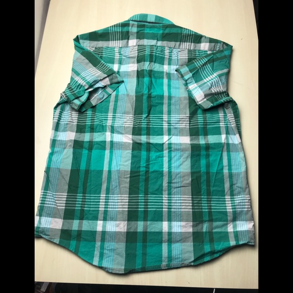 MenLogan Hill GreenPlaid Short Sleeve Button Down - Picture 2 of 7